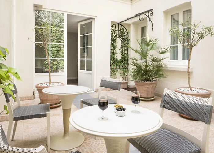 Hotel Acacias Etoile Parigi